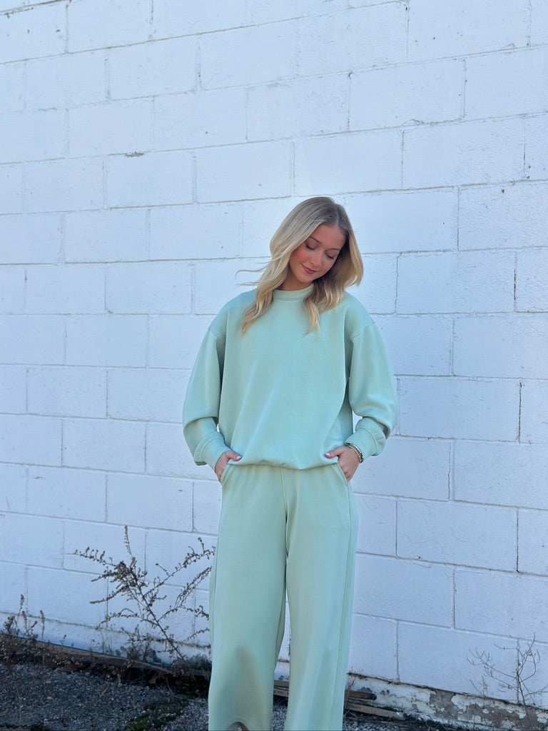 Pistachio Cream Cropped pant