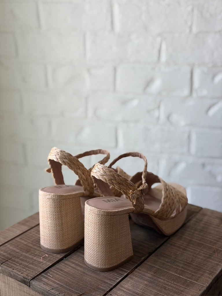 Romani Natural Raffia wedge