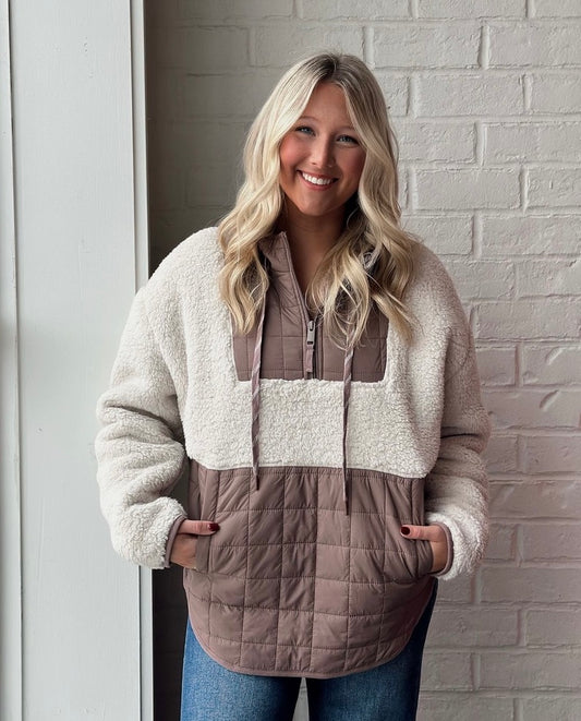 Road Tripper Sherpa pullover