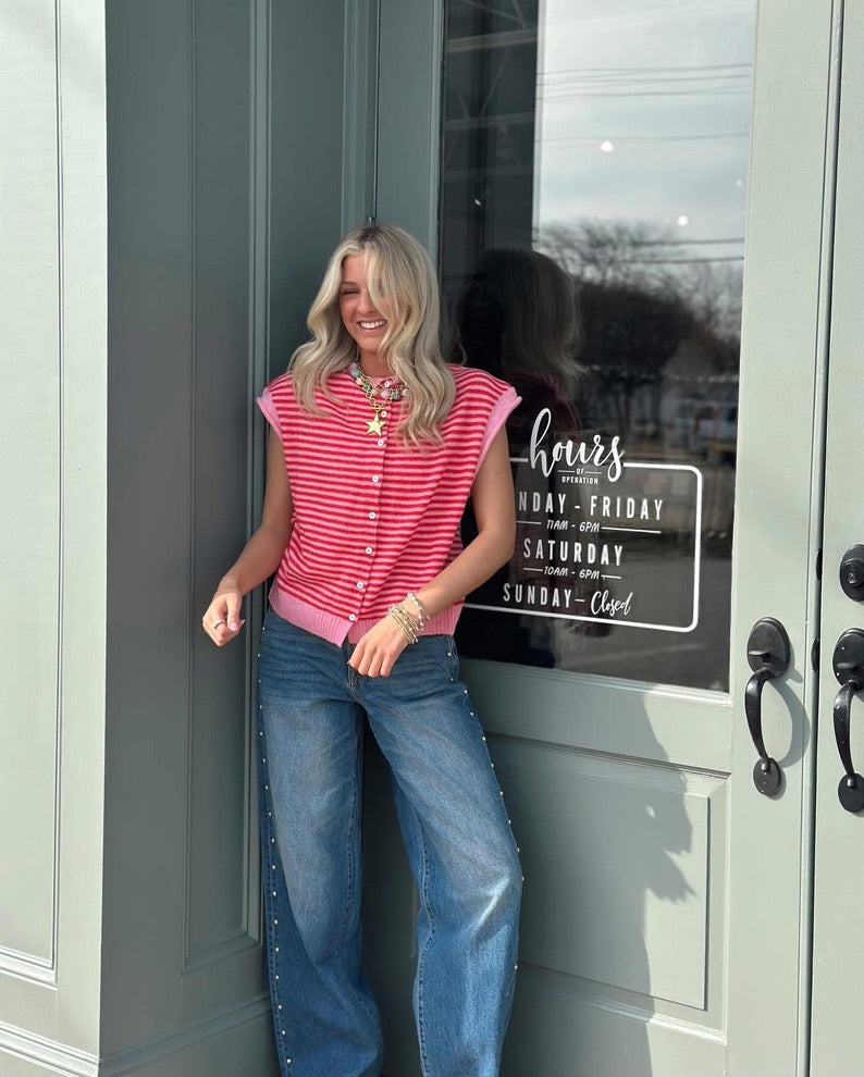 Sleeveless Piper Cardigan top - Red