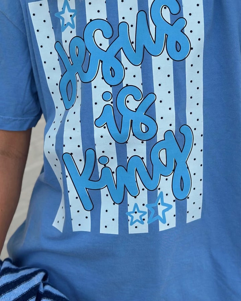Jesus is King tee
