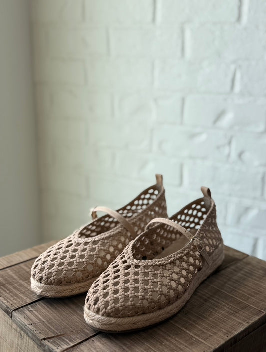 Ela Natural Woven Platform flat